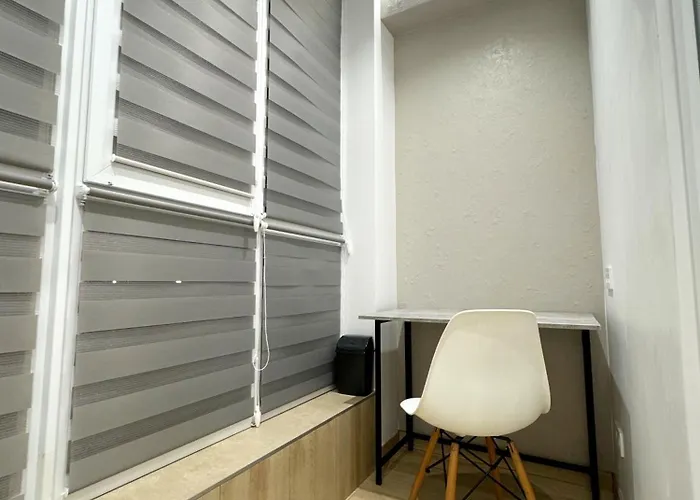 Avalon стрийська автовокзал,трускавецька *