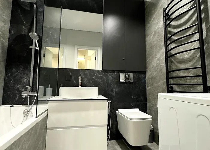 Avalon стрийська автовокзал,трускавецька Leópolis